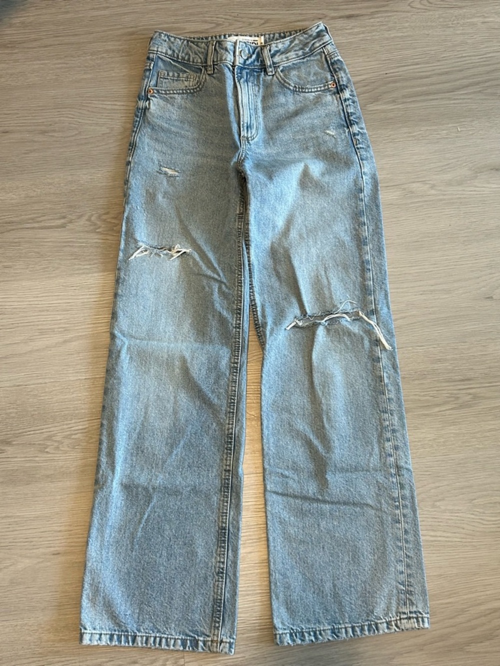 Dynamite Light Wash Distressed Heidi Wide-Leg Jeans